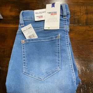 Crop High Rise Jeans size 3/26